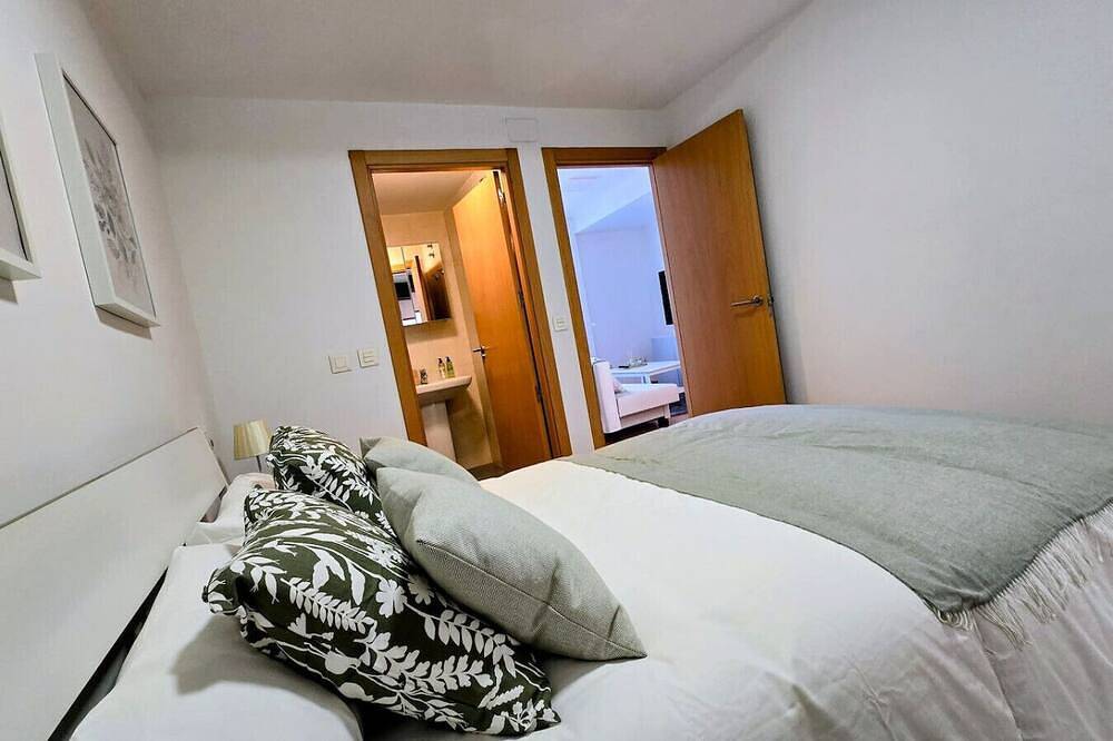 Apartamento entero, Explore Tarazona from This Central & Peaceful Flat in Tarazona, Provincia de Zaragoza