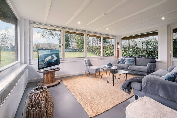 Ganze Wohnung, Lieblingsplatz: Landhaus am Mühlendamm mit eingezäuntem Garten, Ofen und Sauna in Kallebyer Strand, Steinbergkirche