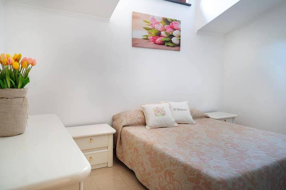 Ganze Wohnung, The Tulip Apartment in the center of Vico Equense in Vico Equense, Neapel Provinz