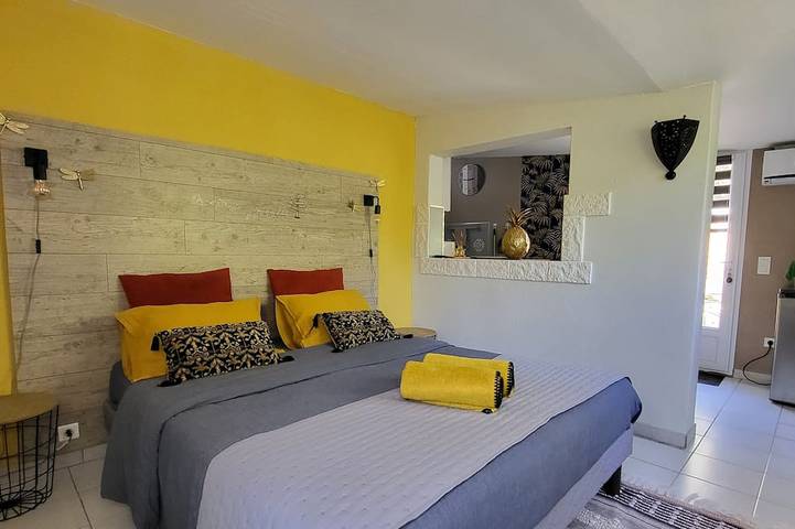 Maison d’hôte pour 2 personnes, avec piscine ainsi que jacuzzi et jardin en Corse-du-Sud - 2