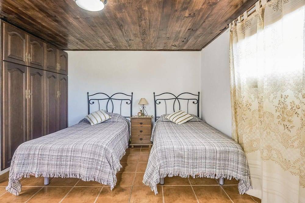 2 bedroom cozy home in Icod el Alto in Los Realejos, Tenerife du Nord