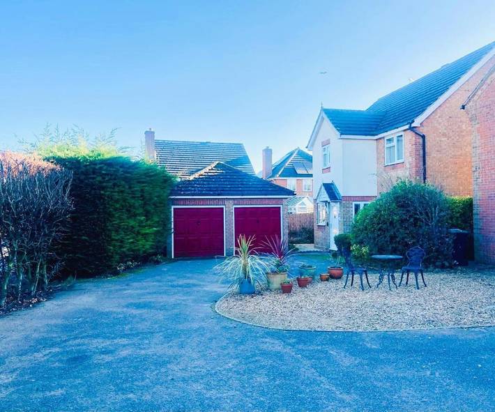 Location de vacances pour 10 personnes, avec jardin dans Ely - 3