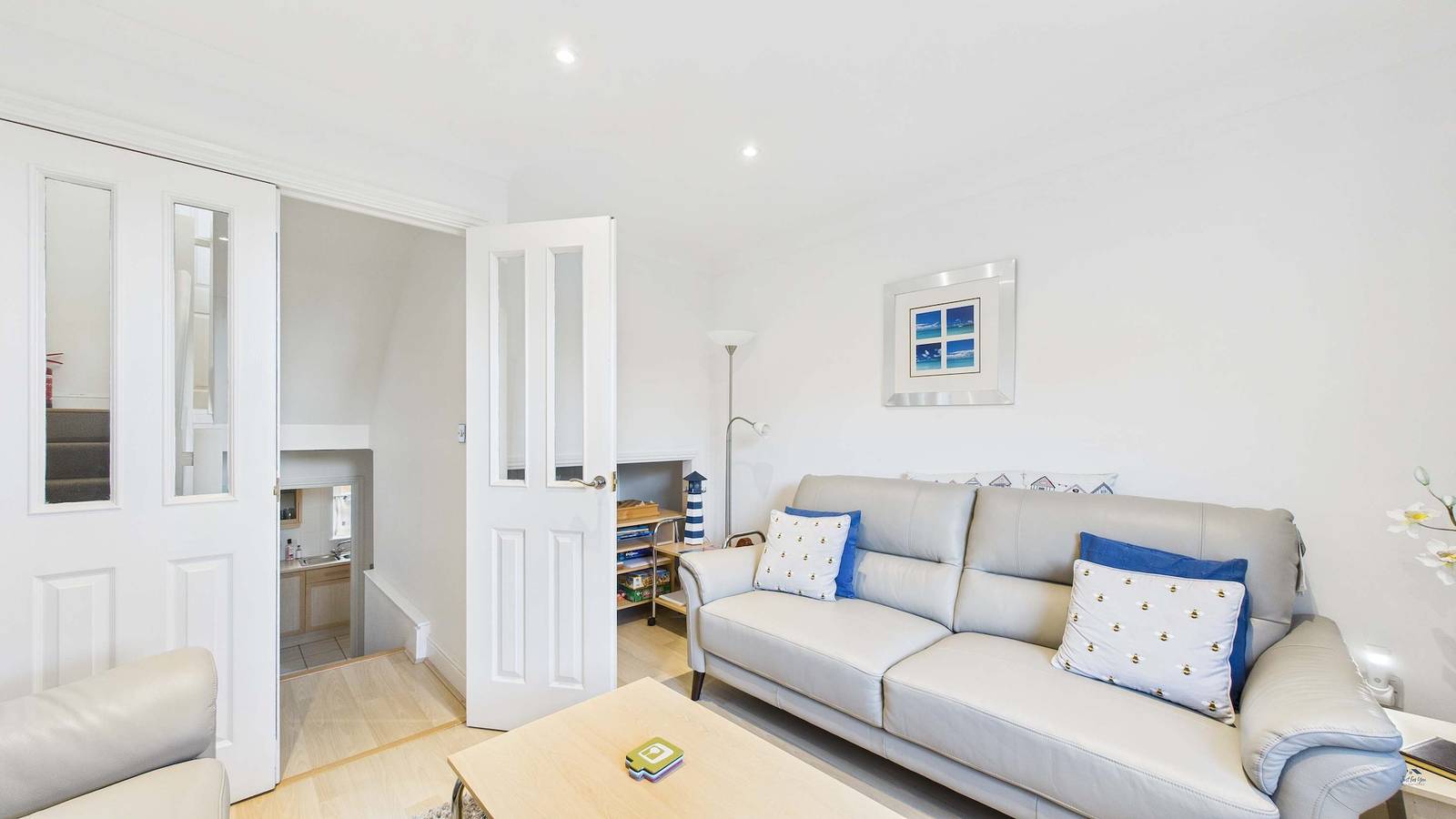 Solent Landing Beachfront Escape in Bembridge, Isle of Wight