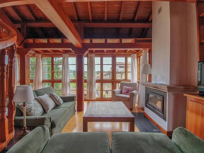 Casa de vacaciones para 6 personas, con terraza además de jardín y vistas - 1