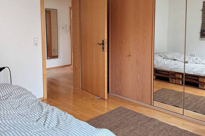 Ganze Wohnung, Große gemütliche Ferienwohnung im Herzen des Kraichgaus. in Kraichtal, Kraichgau