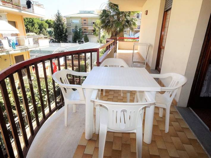 Ganze Wohnung, Magnolia - Magnolia 370.1 in San Benedetto del Tronto, Riviera delle Palme