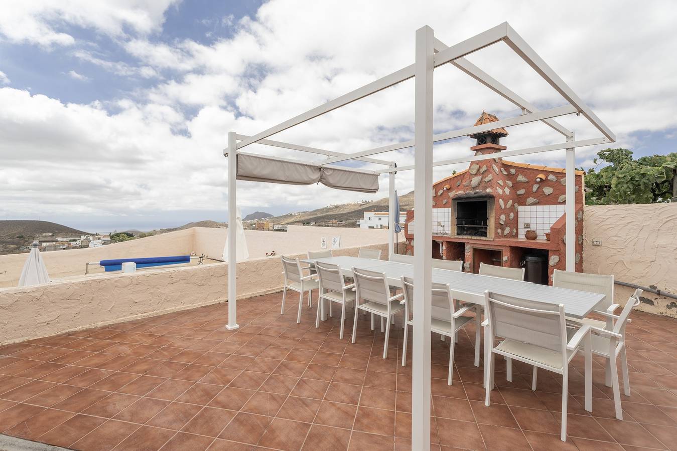 Casa Vacacional 'El Pinito' con Vista al Mar, Wi-Fi y Aire Acondicionado in Granadilla de Abona, Tenerife Sur