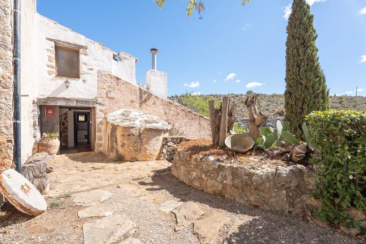 Casa rural para 9 personas, con Jardín en Villar de Canes - 3