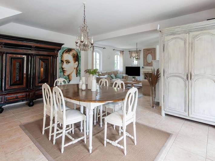 Villa pour 6 personnes, avec jardin ainsi que piscine et balcon, adapté aux familles à Gassin - 3