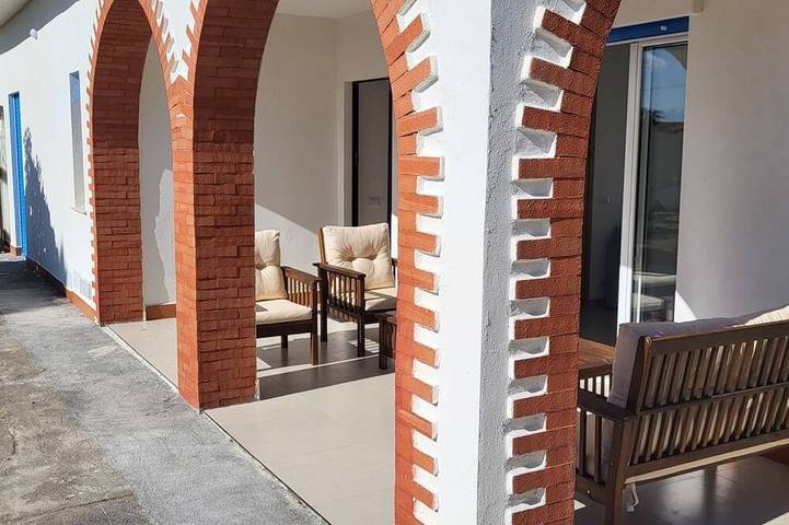 Cottage for 8 people, with garden in Sicily