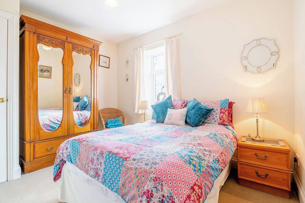 4 bedroom accommodation in Hay-on-Wye in Hay-on-Wye, Brecon Beacons