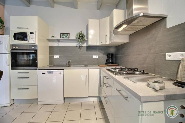 Gîte pour 6 personnes, avec Terrasse et Jardin à Bourseul - 3