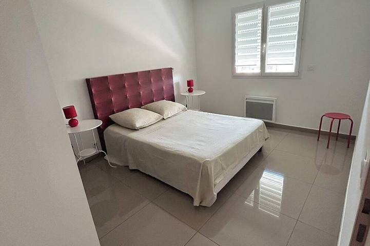 Location de vacances pour 8 personnes, avec jardin à Alénya - 4