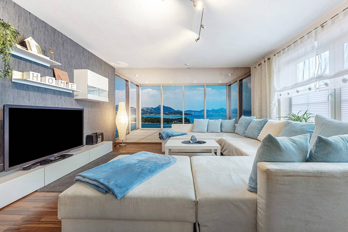 Ganze Wohnung, Ferienwohnung 'Connys' mit privater Terrasse und Wlan in Winsen (Aller), Aller-Leine-Tal