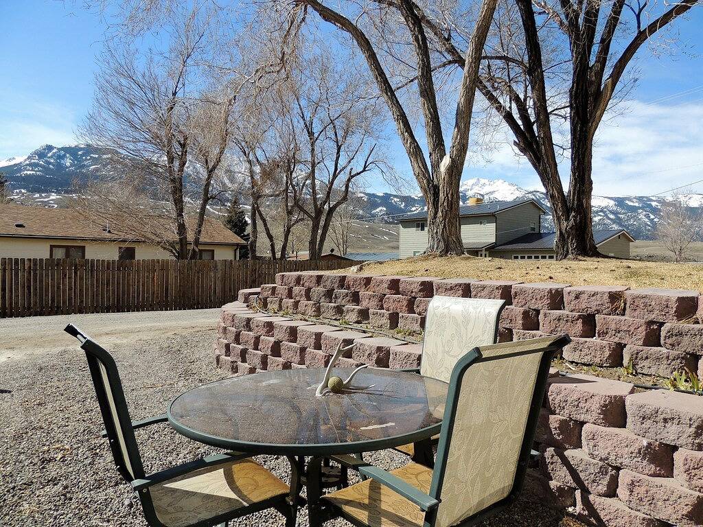 3 Lazy H Yellowstone Lodging - Nur wenige Blocks vom Nordeingang von Yellowstones entfernt in Gardiner, Absaroka Range