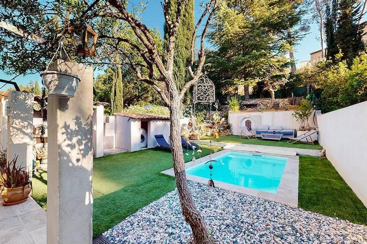 Villa pour 8 personnes, avec jardin et piscine à Aubagne - 3