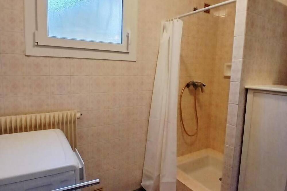 Gîte 500m de la mer aux Issambres - rez de jardin in Roquebrune-sur-Argens, Côte méditerranéenne (France)