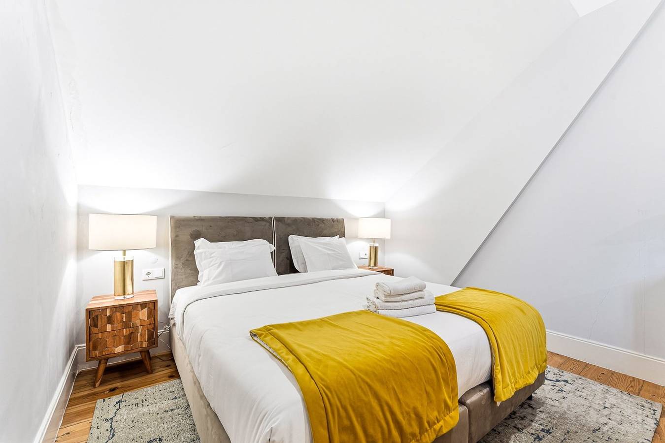 Entire apartment, Guestready - A&S Guesthouse - Quarto Familiar in Sé Nova (Coimbra), Coimbra