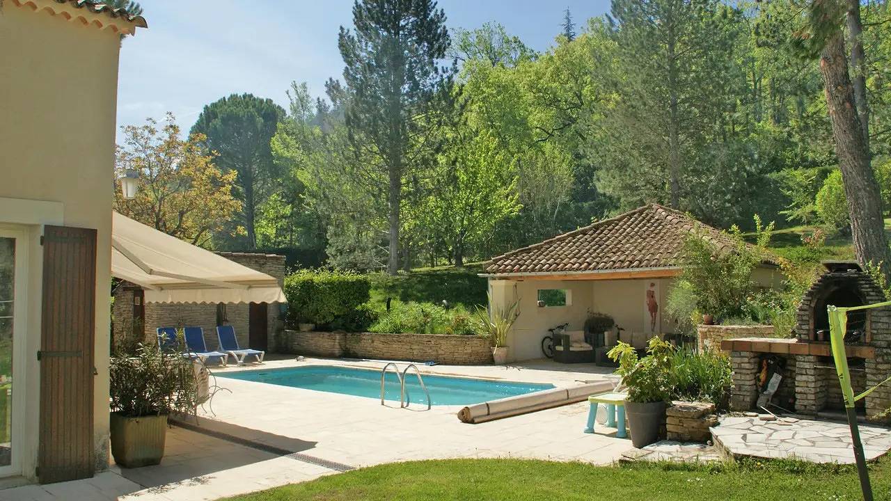 Maison de vacances pour 7 personnes avec jardin in Céreste, Parc naturel régional du Luberon