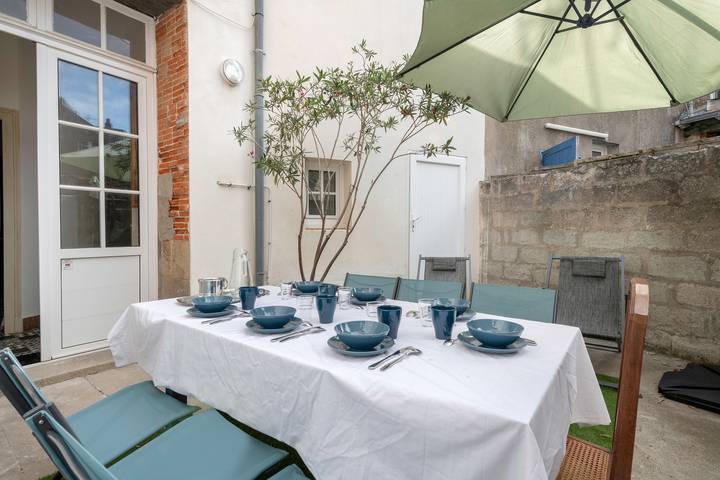 Location de vacances pour 7 personnes dans Port de Gourmalon - 2