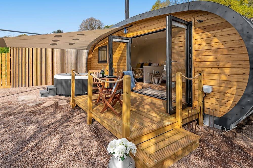 The Nook - Farm stay with hot tub - Chepstow in Tidenham, Gloucestershire