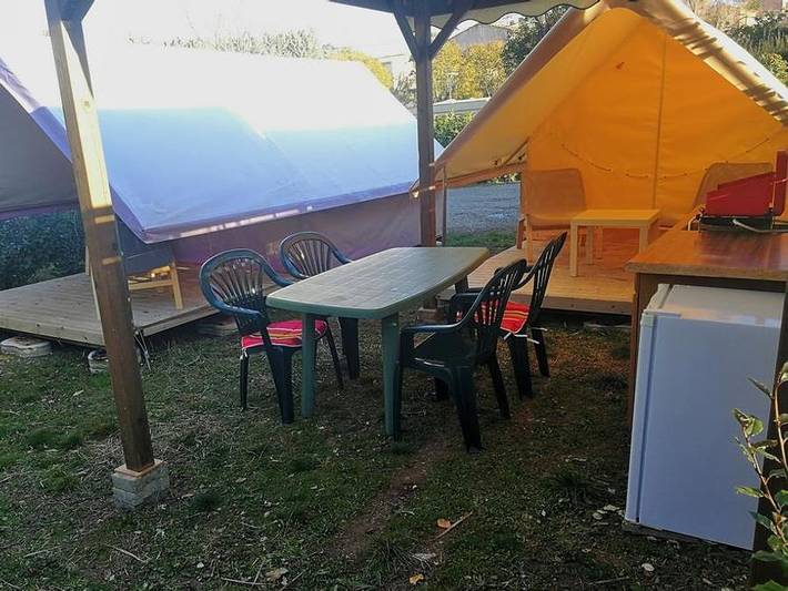 Camping für 4 Personen, mit Kinderpool in Alpes-de-Haute-Provence - 2