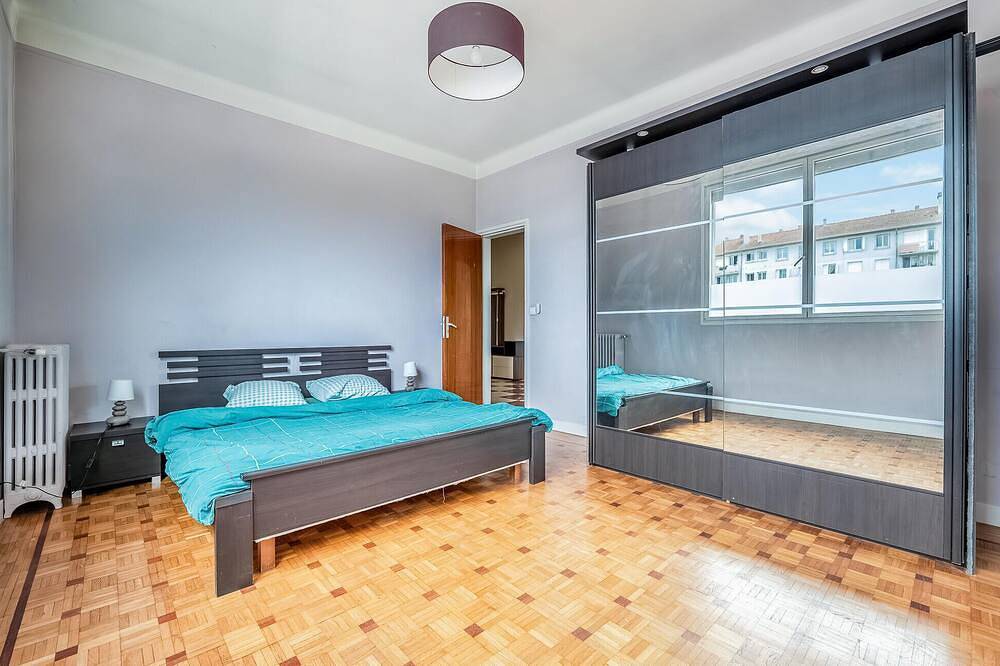 Entire apartment, 4 bedroom cozy apartment in Montreuil in Montreuil, Seine-Saint-Denis