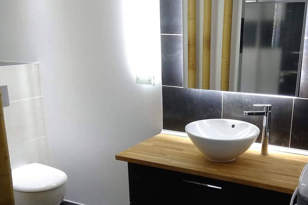 Comfortable cottage 3 *** in the Vaunage in Boissières, Nimes region