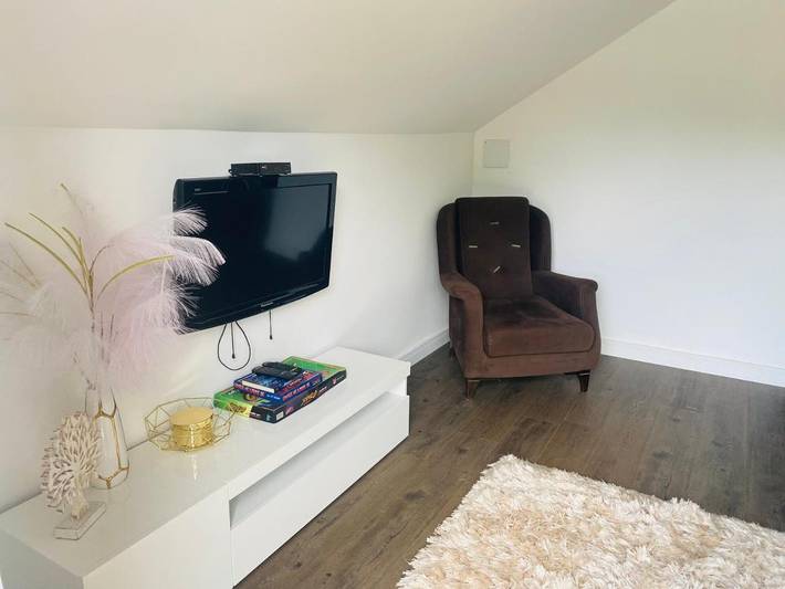Gîte pour 3 personnes, avec vue et balcon ainsi que jardin et piscine à Kosjerić - 2