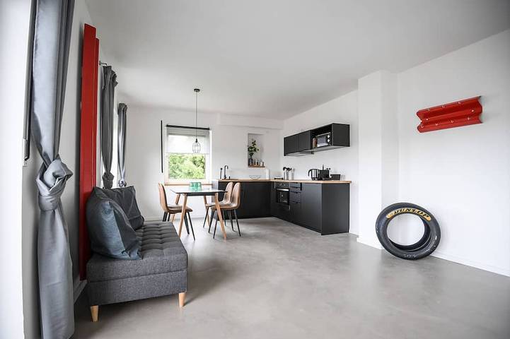 Ferienwohnung für 6 Personen, mit Terrasse und Garten in Rock am Ring