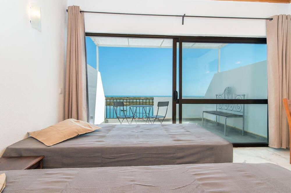 Ganze Wohnung, Studio Apartment with Sea View in Cabanas de Tavira, Praia das Cabanas