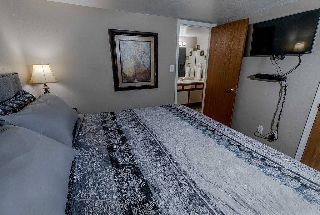 Ganze Wohnung, Peaceful Golf View Loft Condo | Near Strip & Lakes in Table Rock Lake