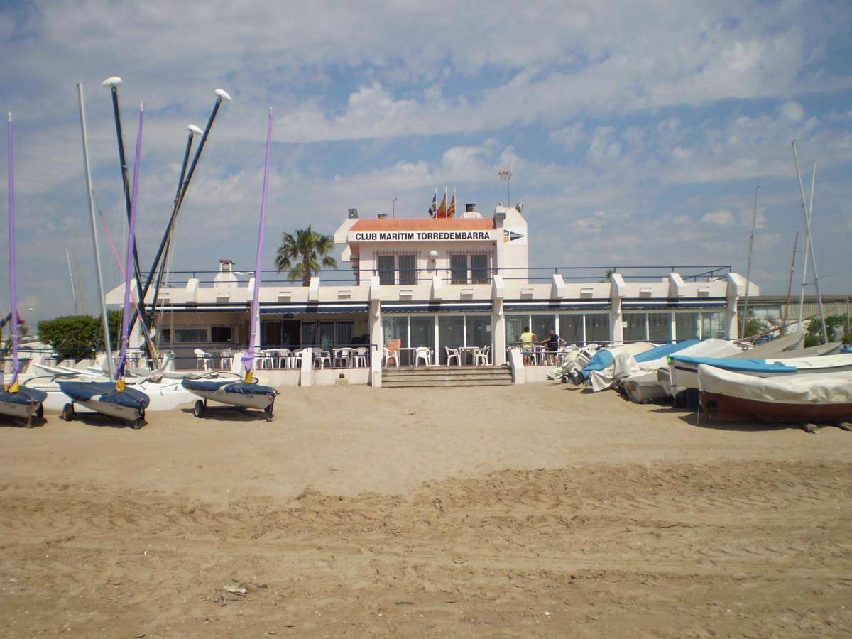 Torredembarra cosy, well equipped house, 5 min. from the beach in Torredembarra, Costa Dorada