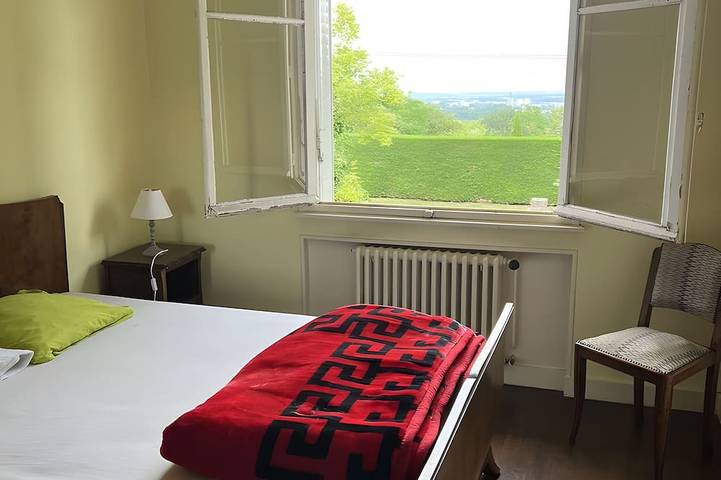 Location de vacances pour 8 personnes, avec balcon et jardin à Charnay-lès-Mâcon - 3