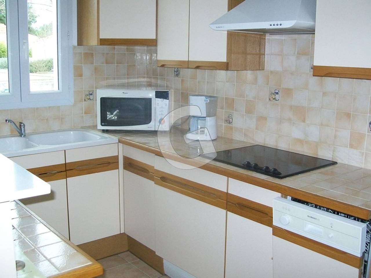 Cozy Beachside Home for 4 Near Rocher Beach, La Tranche-sur-Mer in La Tranche-sur-Mer, Vendée