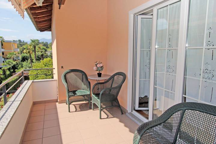 Ferienhaus für 5 Personen, mit Garten und Ausblick in der Schweiz - 2