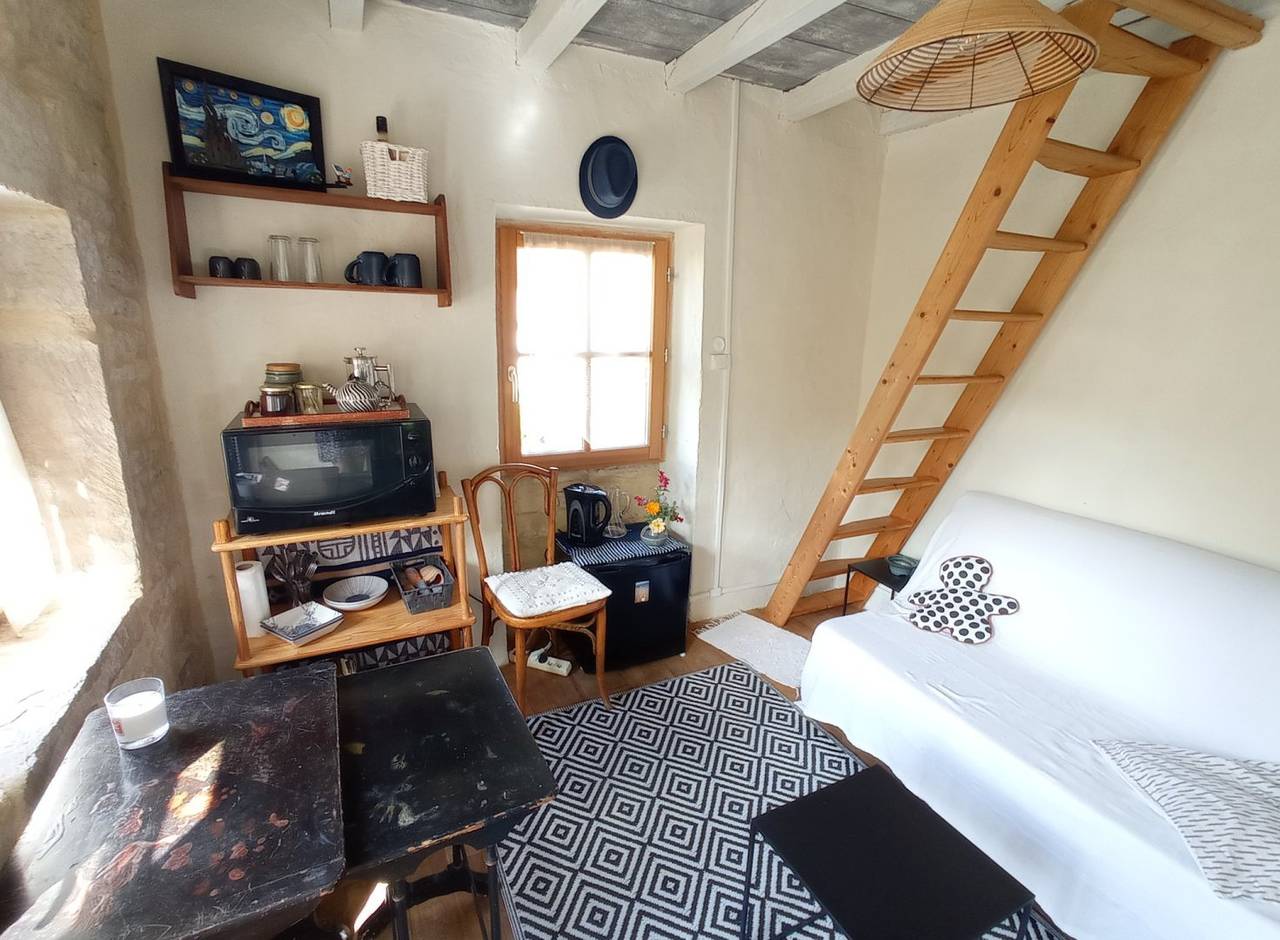 Gîte atypique Le Colombier in Barjac, Région d'Alès