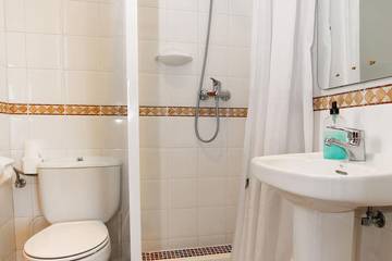 Casa Rural para 2 Personas en Cortes de la Frontera, Provincia de Málaga, Foto 4