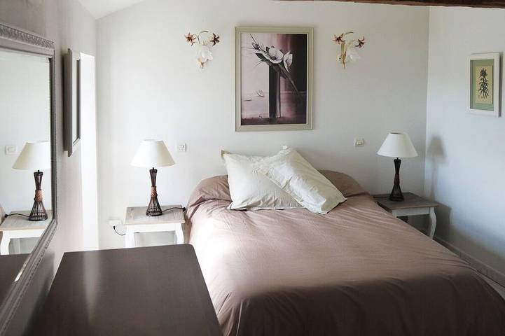 Gîte pour 10 personnes, avec jardin et terrasse à Castéra-Lectourois - 3