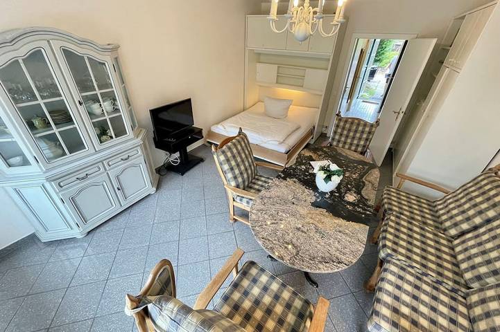 Ganze Wohnung, Ferienhaus mit Terrasse und Garten in Westerland auf Sylt in Westerland, Sylt (Gemeinde)