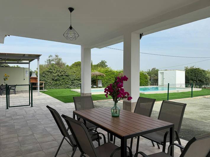 Alojamiento rural con piscina cerca de Sevilla in Arahal, Provincia de Sevilla