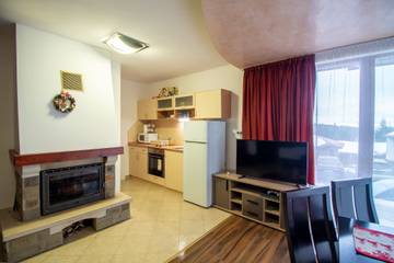 Holiday Rental for 5 People in Pamporovo, Smolyan Region, Photo 4