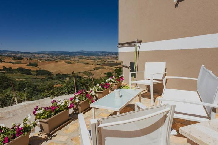 Location de vacances pour 2 personnes, avec balcon et vue à Petacciato - 2