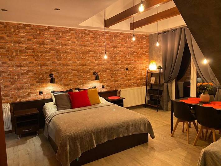 Ferienwohnung für 6 Personen, mit Balkon und Terrasse sowie Garten und Ausblick