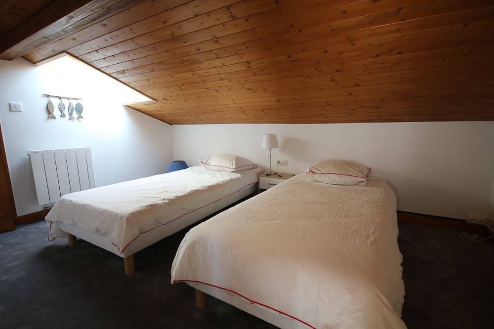 Appartement entier, Le chalet : Appartement rénové proche lac in Saint-Jorioz, Parc naturel régional du Massif des Bauges