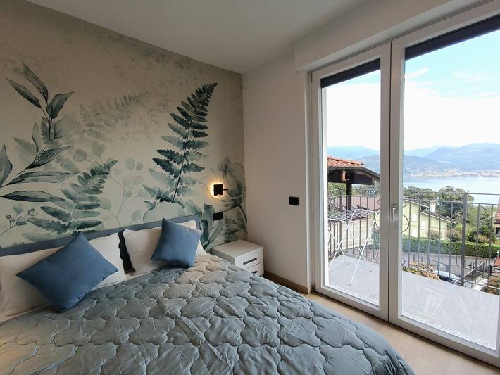 Ferienwohnung für 4 Personen, mit Ausblick und Balkon sowie Seeblick und Garten, mit Haustier in Comune di Stresa - 2