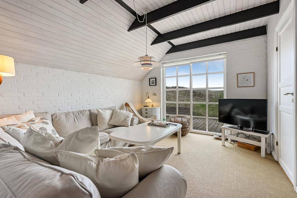 Charmantes, kleines Ferienhaus in Vedersø Klit - Nur 300 m vom Nordseestrand in Tim, Ulfborg