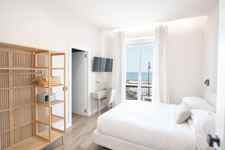Hôtel pour 2 personnes, avec Terrasse et Vue à Albenga