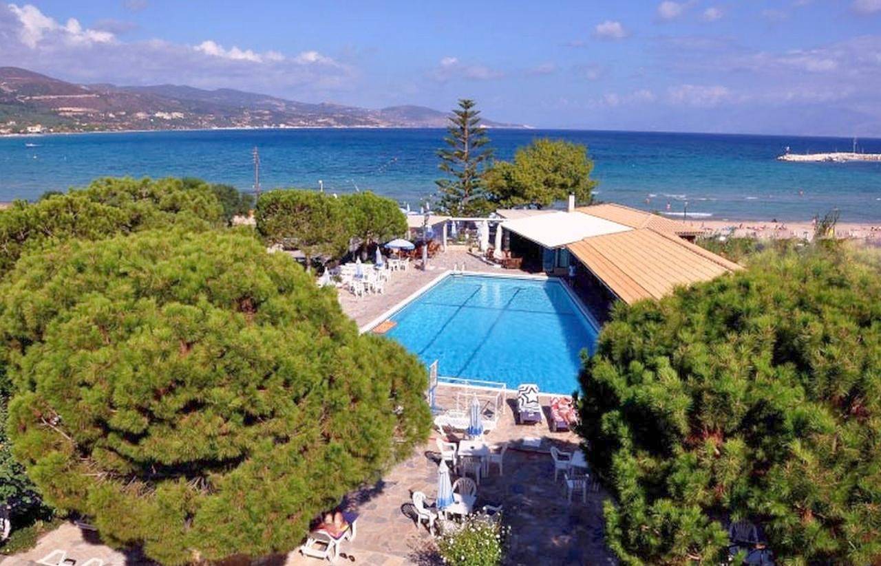 Valais Hotel in Alykanas, Alykes