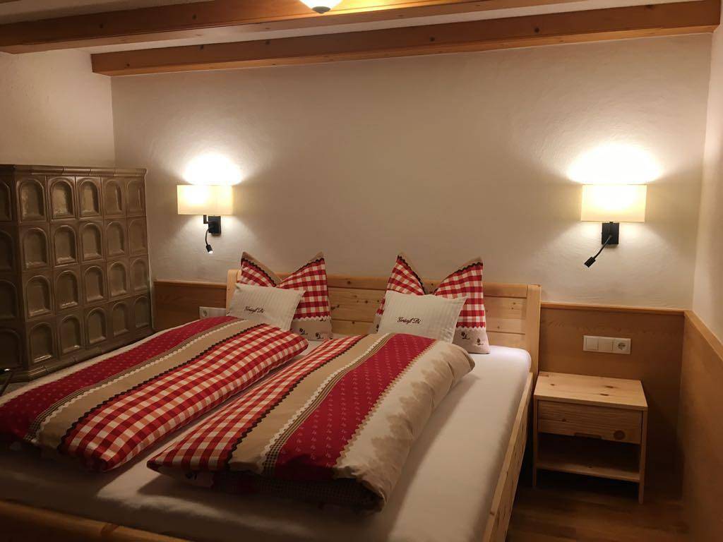 Ganze Ferienwohnung, Apartment "Sasso", Dusche, Wc, 3 Schlafräume in Partenen, Gaschurn und Umgebung